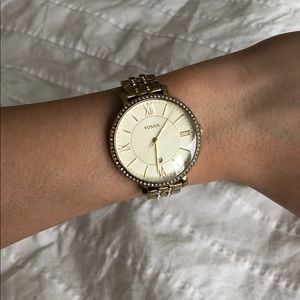 Jacqueline Fossil Watch in Gold! 💛